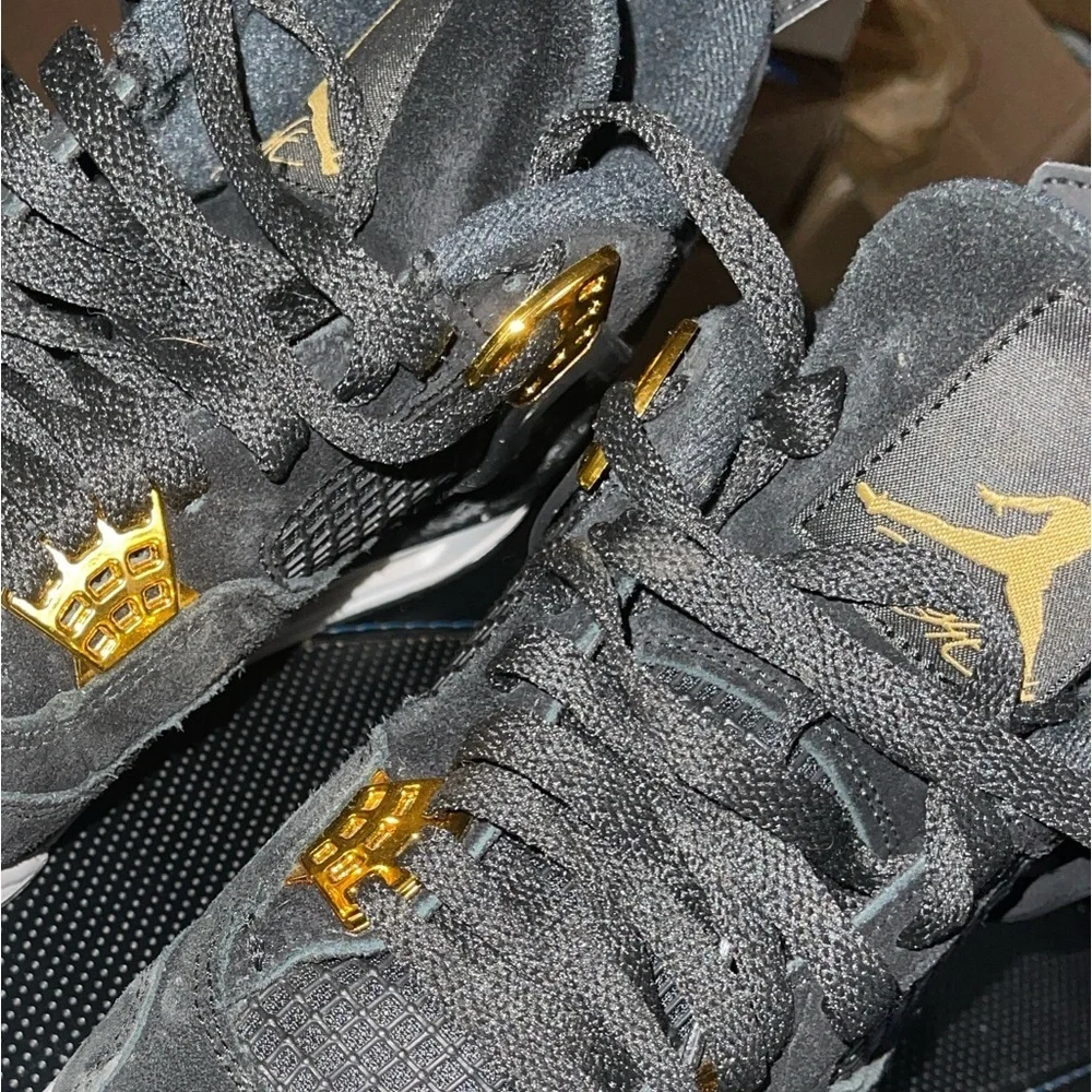 Jordan Retro 4